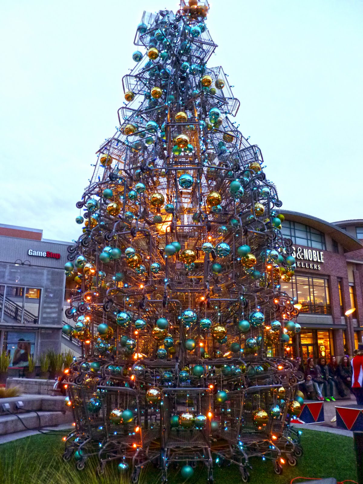 Around San Francisco Shopping Cart Christmas Tree