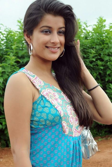 madhurima from a private event held in hyd latest photos