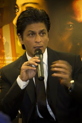 Shah Rukh Khan and Kajol at MNIK Press Conference in New York