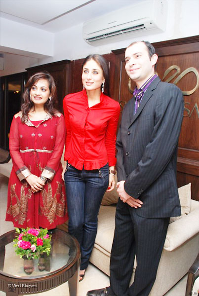[kareena3.jpg]
