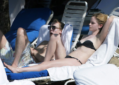 Emma Watson Bikini on Emma Watson In Black Bikini On Vacation In Jamaica   Photos