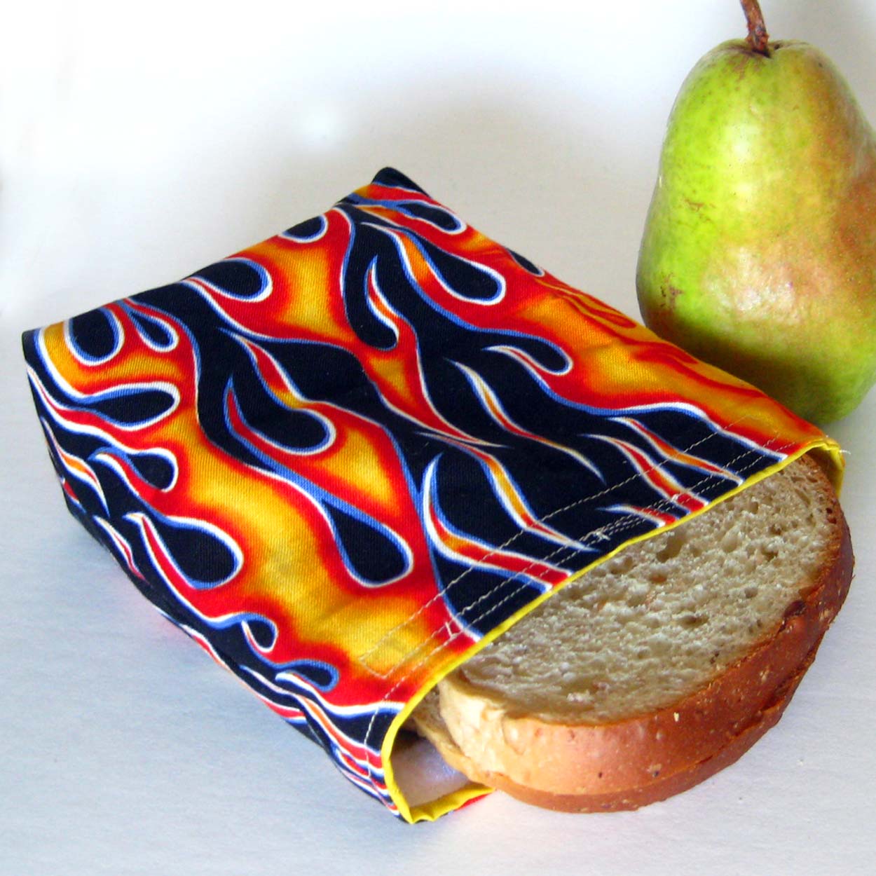 cloth play food