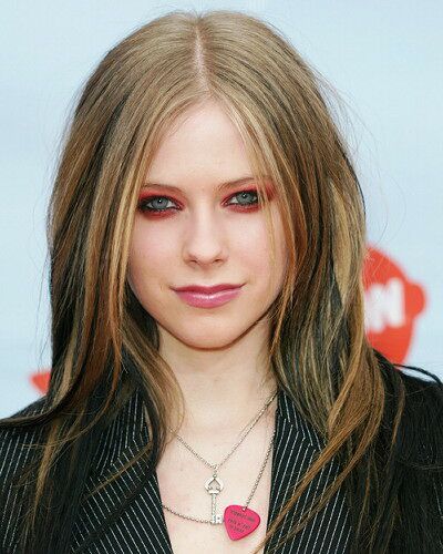 Avril Lavigne Hairstyles Long Hairstyle, Hairstyle, New Long Hairstyle, Celebrity Long Hairstyles, Celebrity Hairstyles