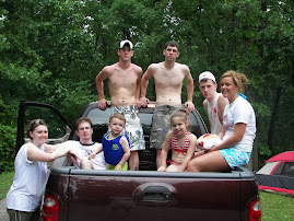 Going boating on the lake at 1000 HIlls National Park.