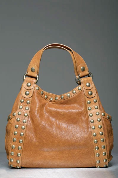 Handbag Find Of The Day Couture designer fashion addicts fashion news handbag Handbag Find Of The Day Couture designer fashion addicts fashion news handbag