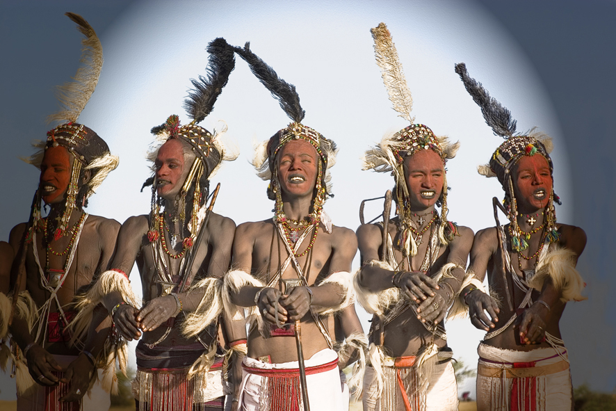 [africaenunclic+frontpage.jpg]