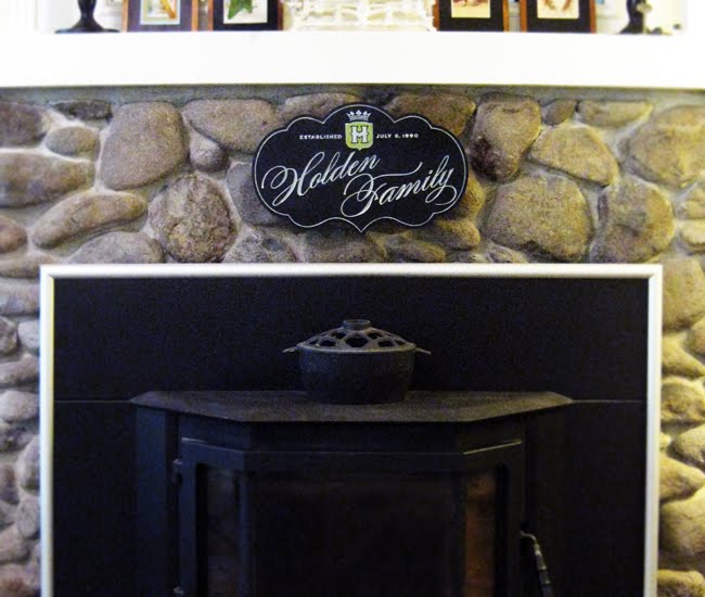 [holdenfamilysign1.jpg]