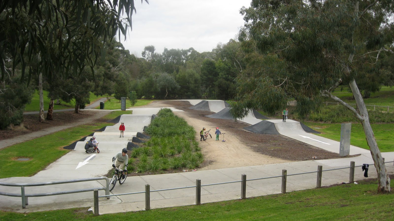 Ideas for cities from cities Hill 'n' Dale BMX Park
