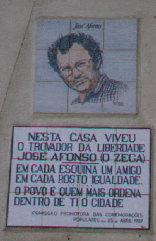 [azulejo.gif]