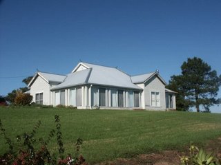 [bangalow+house.jpg]