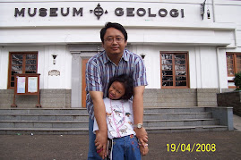 Paleontolog Cilik Bersama Papa