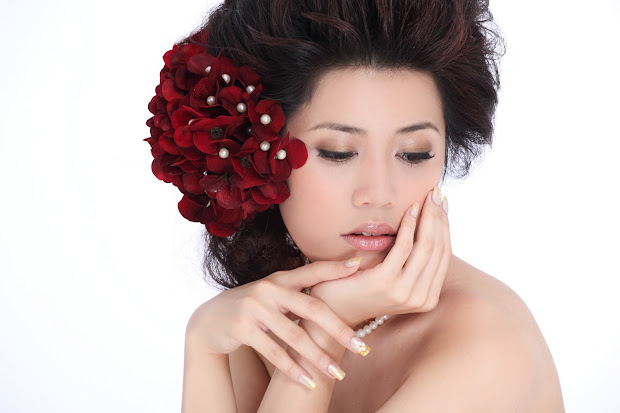 eve makeup & hair design