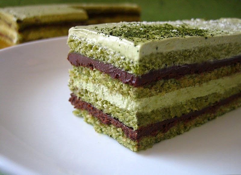 FUTUREGREEN Matcha Opera Cake GREEN TEA!