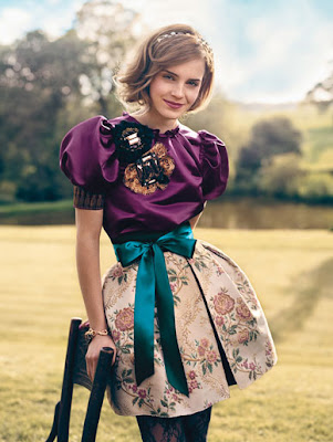 emma watson vogue italia. Emma Watson Italian Vogue Pictures. emma watson vogue italia.