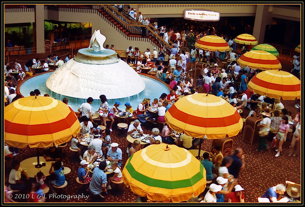 Florida Fotos: Food court - Magic Kingdom - Disney World