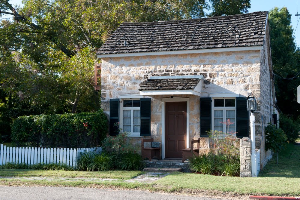 Fredericksburg Texas Info Homes announced for 2010 Fredericksburg