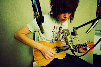 NeverShoutNever!-Brunette