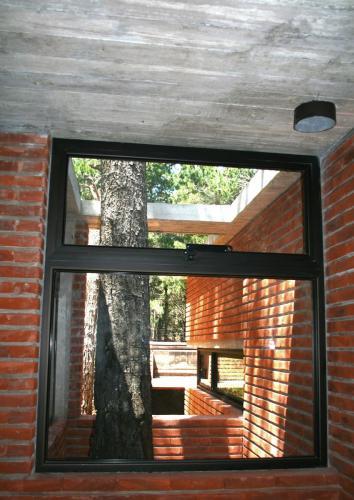 Casa de Ladrillos - BAK Arquitectos - Tecno Haus