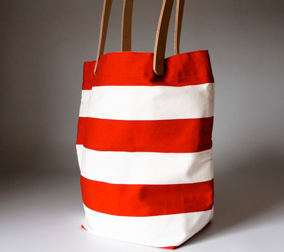 Fashion And Design Coffee Table Books Red and White Striped Tote Bag-4.bp.blogspot.com