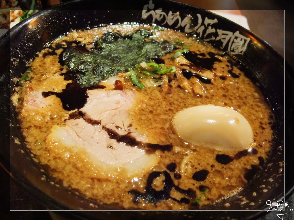 [06.jpg]