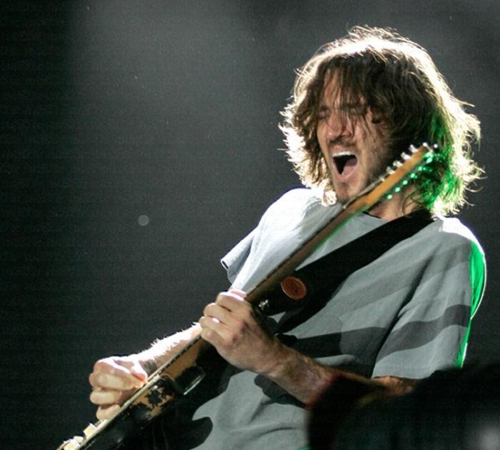 "Dreaming my life away counts for nothing..." John Frusciante’s gear