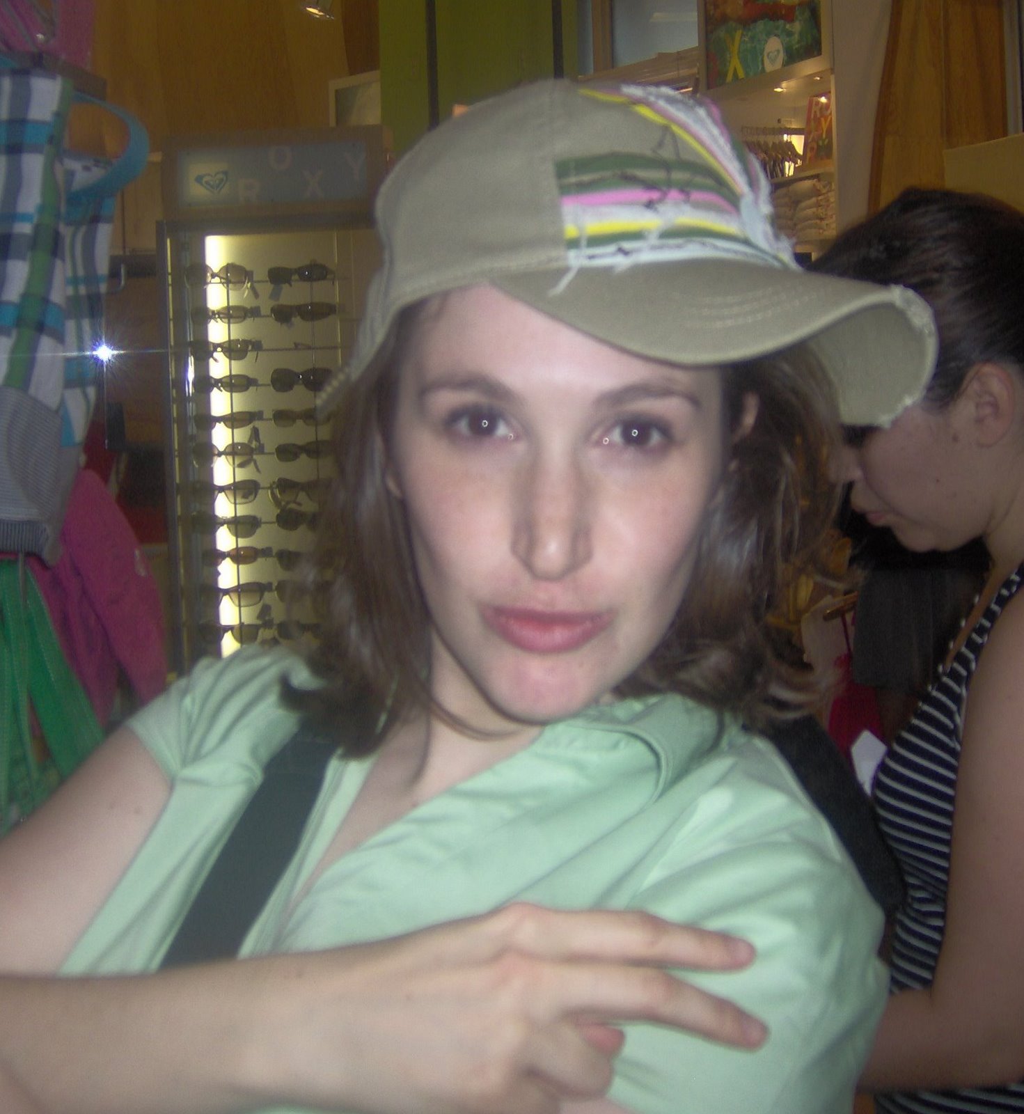 [lauranyc.jpg]
