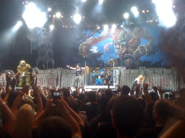 http://4.bp.blogspot.com/_ahWXDB_ujRM/TBY1ByDA4UI/AAAAAAAAEPY/eajmKs9mrvQ/s1600/maiden+houston.jpg