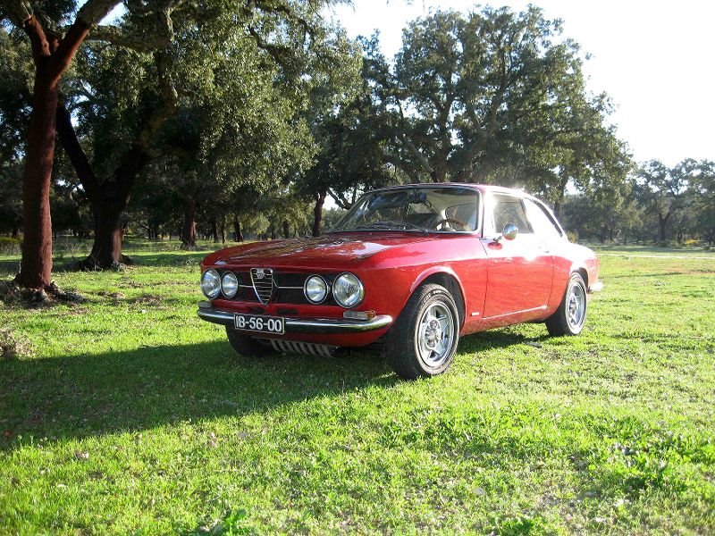 [Alfa+Romeo+1750+GTV+1969_2.bmp]
