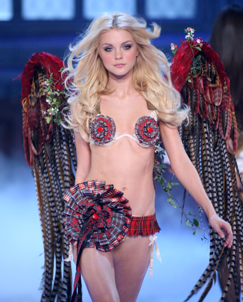 After watching the Victoria's Secret fashion show last night, I was inspired After watching the Victoria's Secret fashion show last night, I was inspired