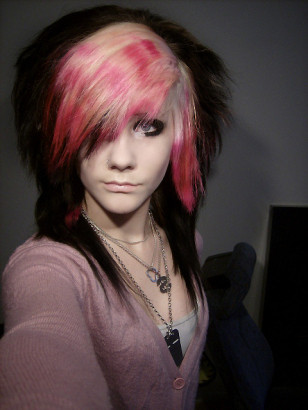 emo hairstyles for girls with