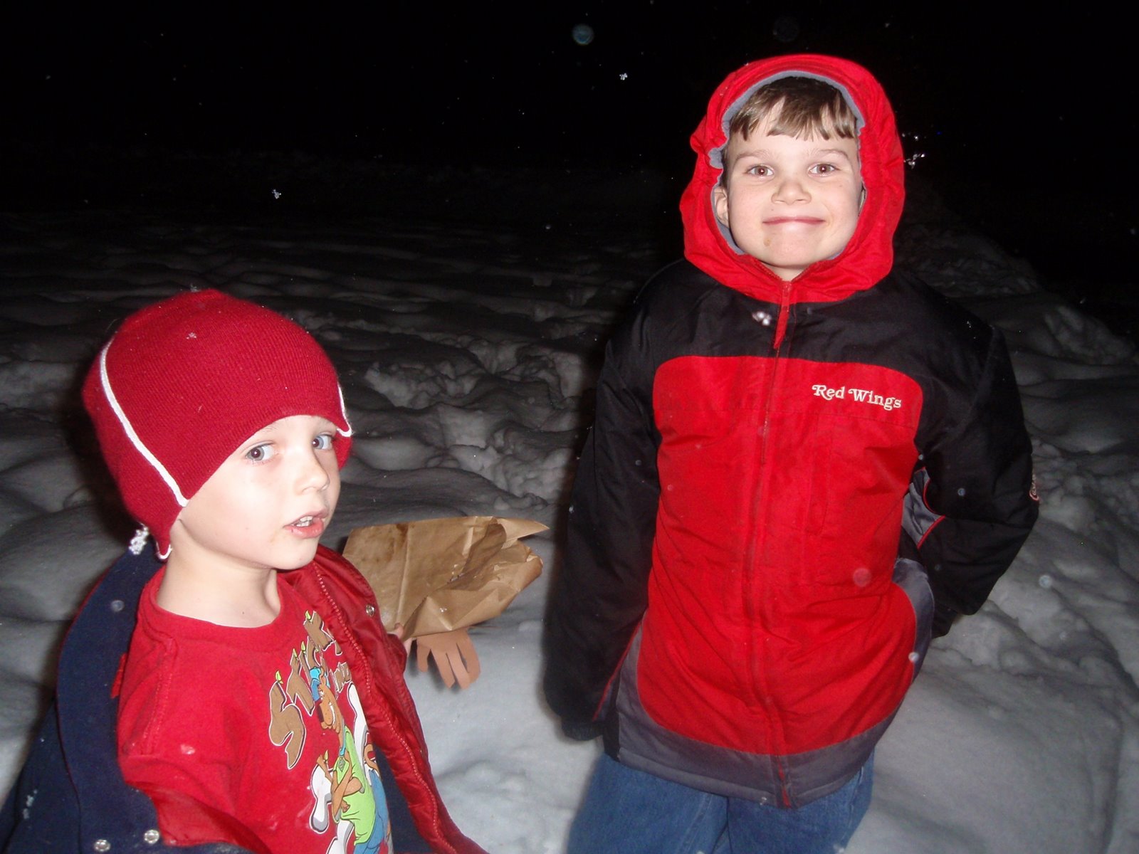 [Feeding+the+Reindeer-1.jpg]