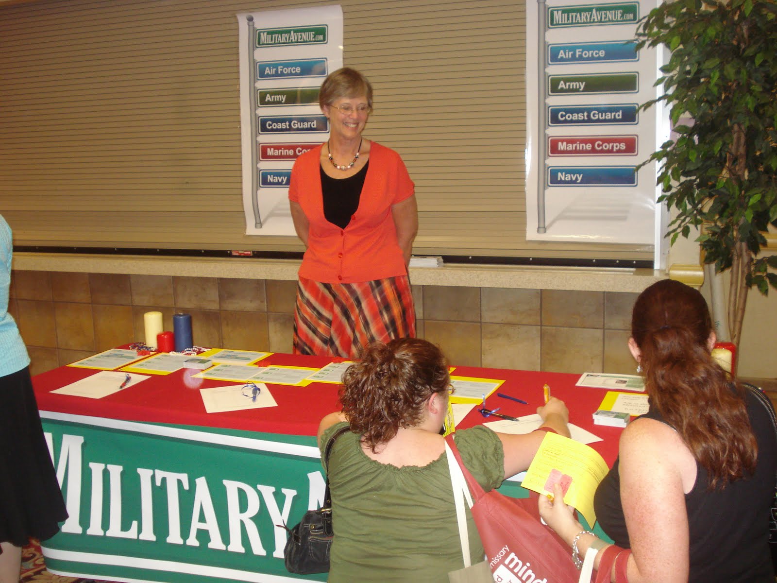 [April+2009+025.jpg]