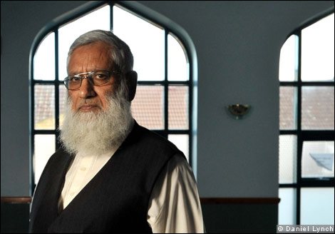 [Suhaib_Hasan[1].jpg]