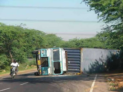 Truck+accident+in+india