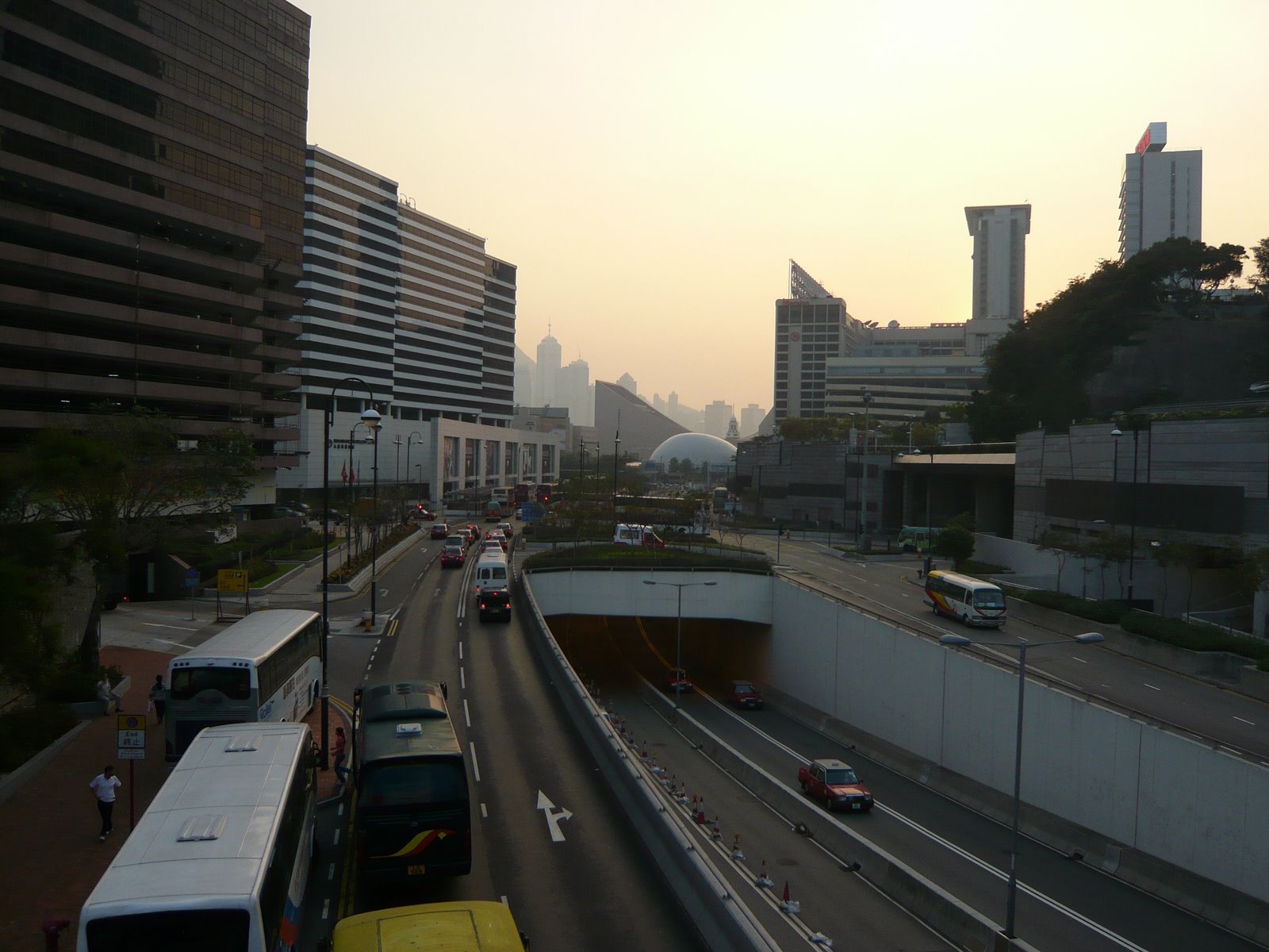 [P1030208.JPG]