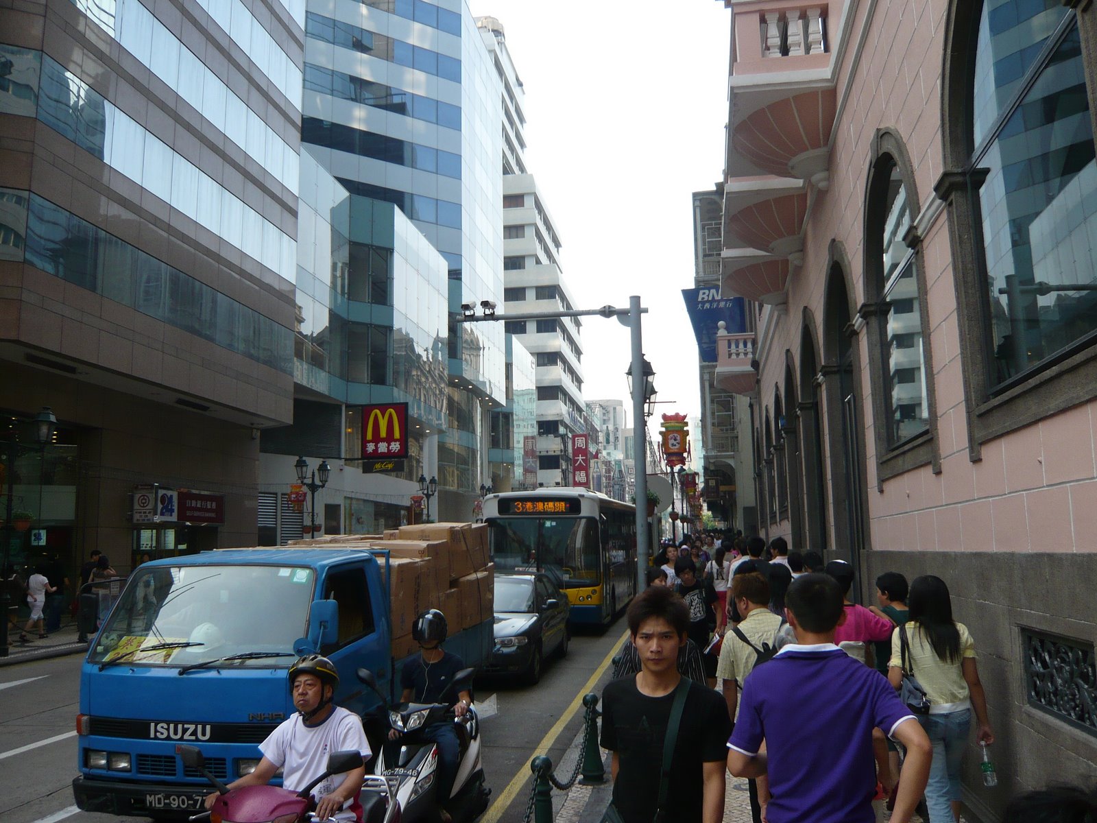 [P1030655.JPG]