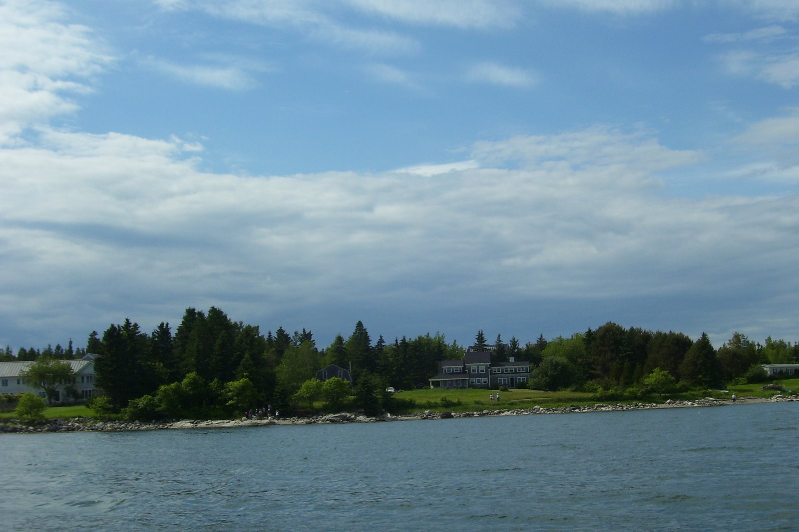[on+the+shore.jpg]