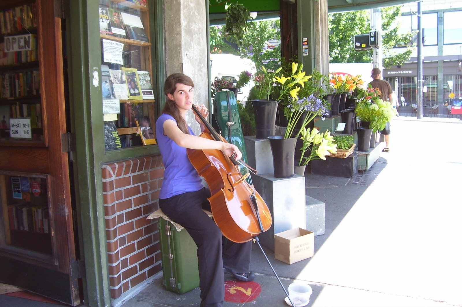 [cellist.JPG]