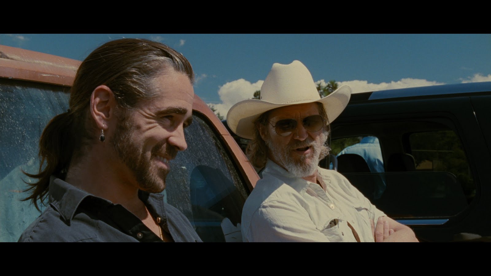 http://4.bp.blogspot.com/_b9jgSmU2M1k/THFa3fr3gJI/AAAAAAAACOI/bnebO17OkgE/s1600/03-Crazy-Heart-Colin-Farrel-Jeff-Bridges.jpg