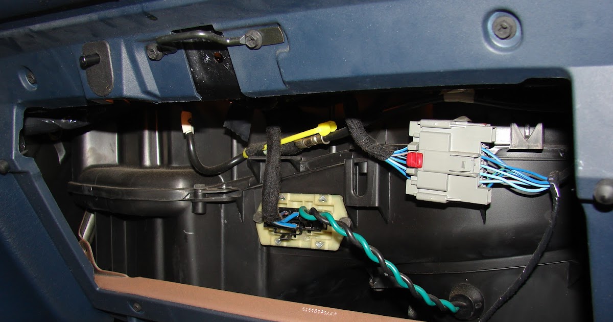 My Commentary and Technical help: Dodge Caravan fan only ... fuse box for dodge caliber 2007 