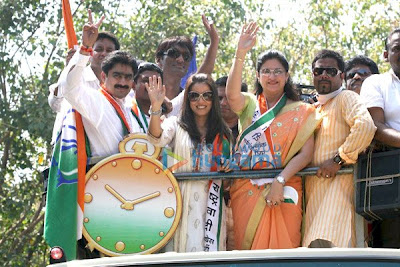 Sanjay Patil,Kunika and Mahima Choudhary