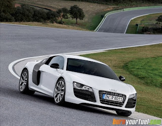 Audi R8 5.2FSI Photos