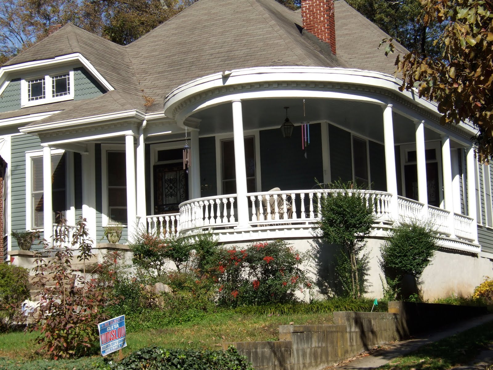 The American Suburb Race and Atlanta Suburbs Atlanta's West End