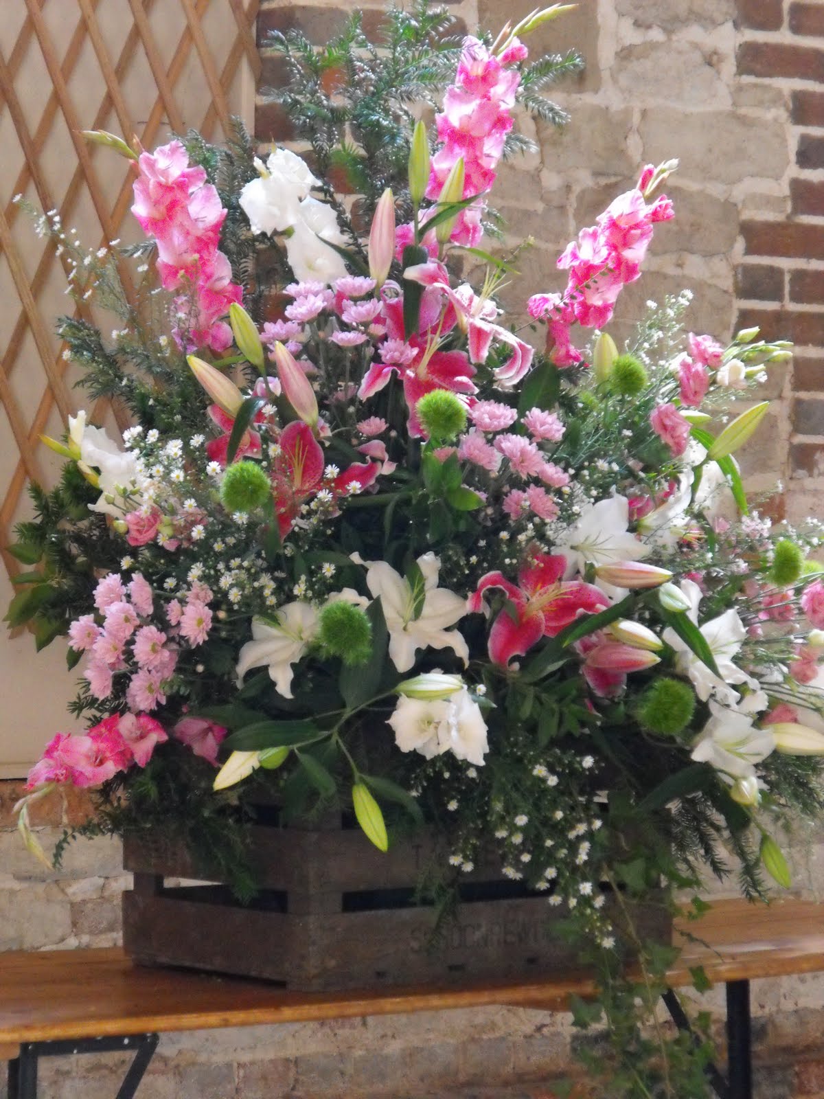 Someflower Rustic Look Using Old Wooden Flower Crates