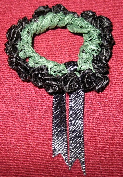 [wreath.JPG]