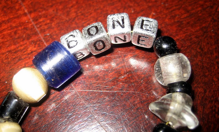 [bone.JPG]