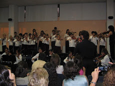 CONCIERTO COLEGIO NIDO DE AGUILA 2003