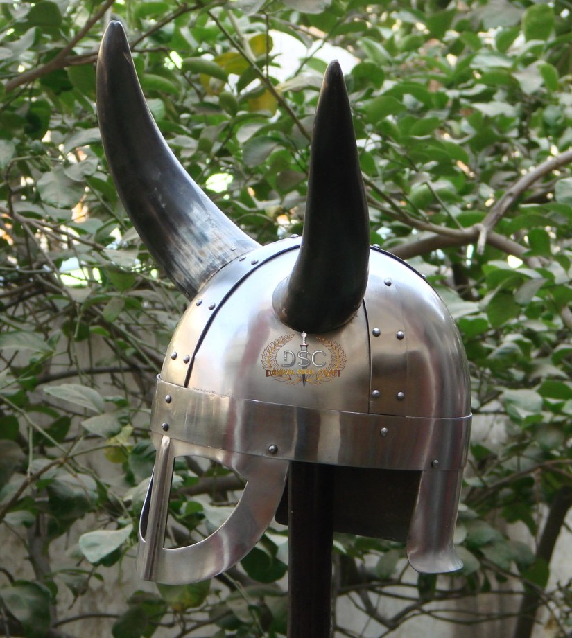 Helmets by Daniyal VIKING HORNED HELMET 'B'