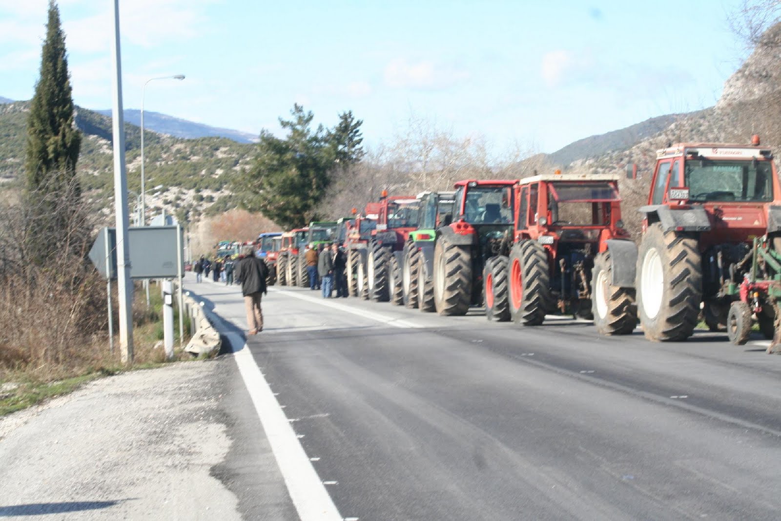 [ΝΕΣΤΟΣ1.JPG]
