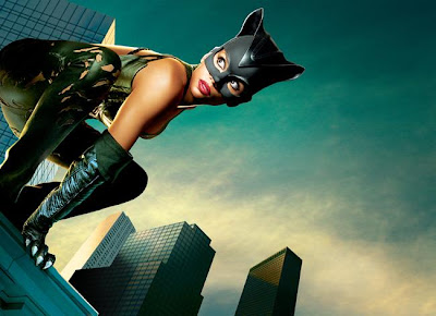 helle berry as the sexy catwoman